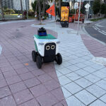 Food delivery robot in Brickell Miami